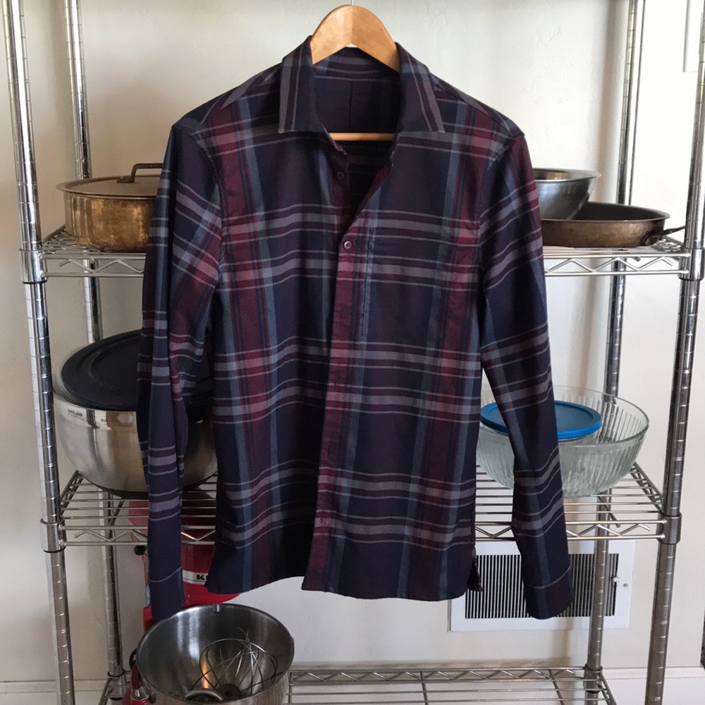 NWOT lululemon masons peak flannel, size small